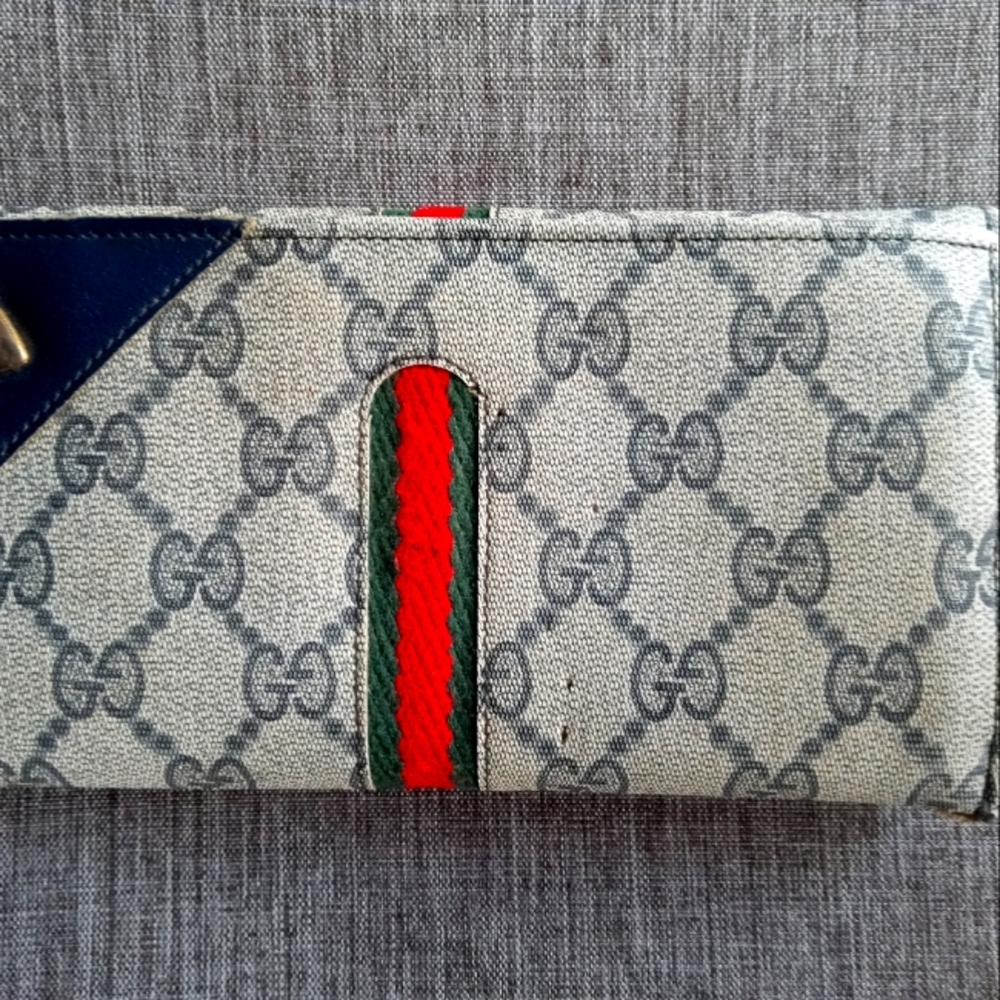 Gucci wallet